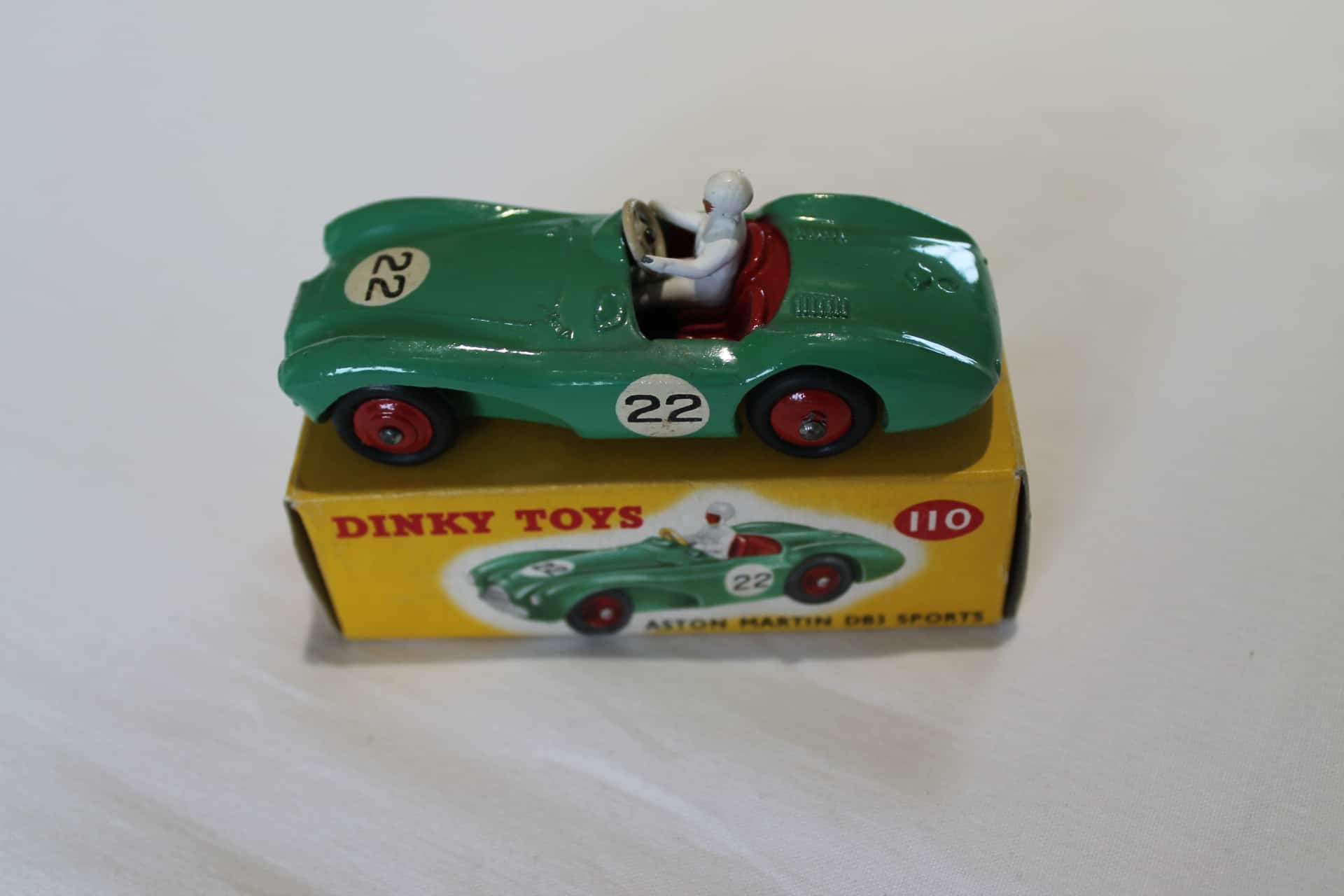 OPO 10 - DeAgostini Voiture Miniature Compatible avec Renault 8 Protoype Police R8 - Voiture