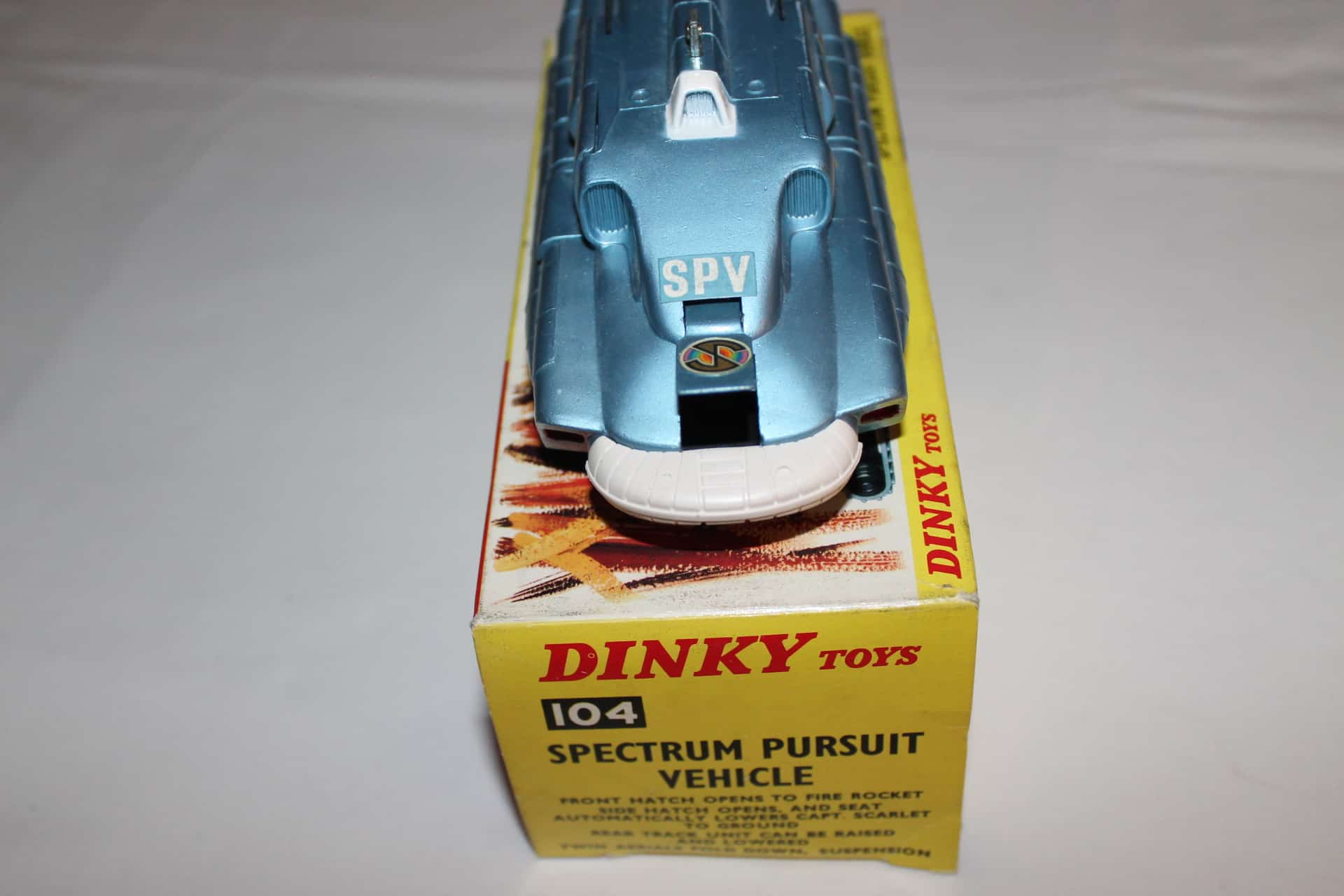 Dinky Toys 104 Spectrum Persuit Vehicle Diecast