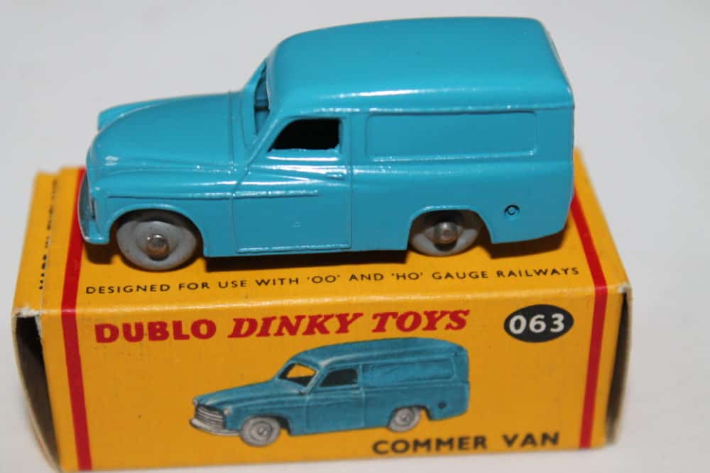 Dublo Dinky Toy 063 Commer Van