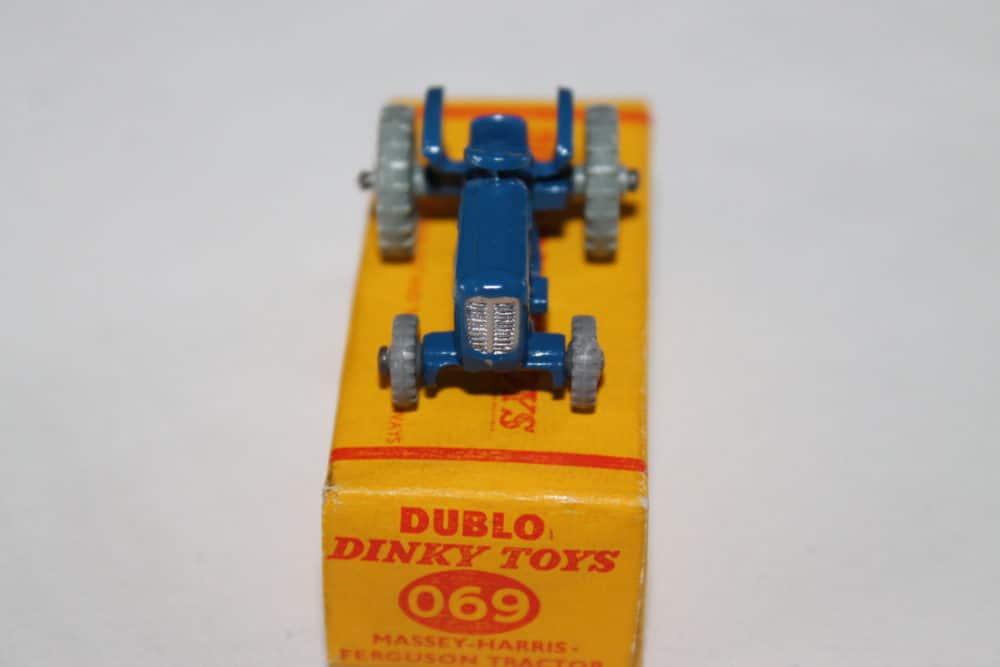 Dublo Dinky Toy 069 Massey Ferguson Tractor-front