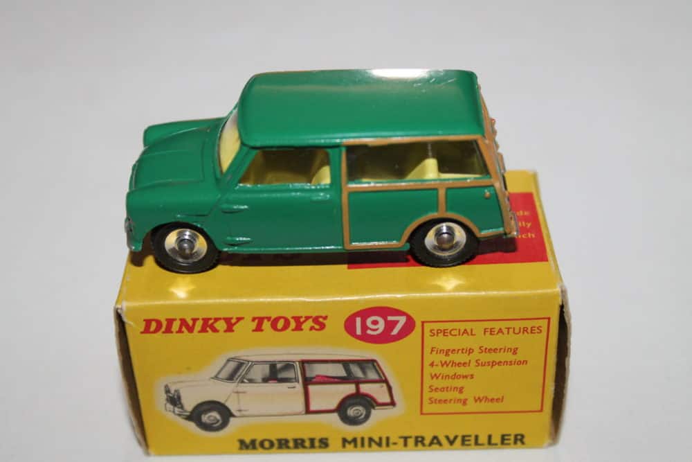 Dinky Toys 197 Morris Mini Traveller