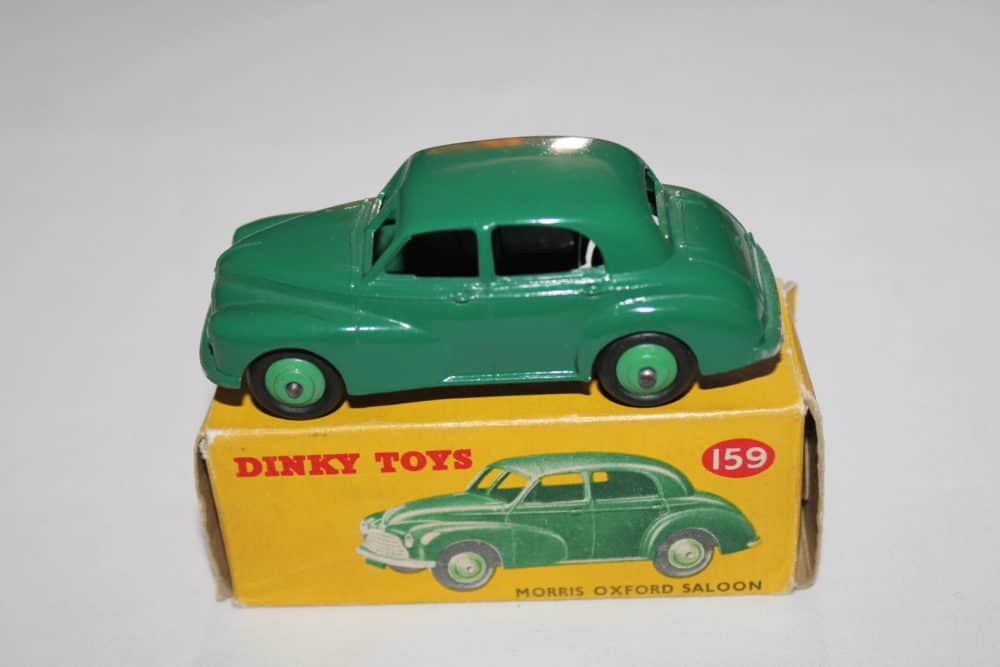 Dinky Toys 159 Green Morris Oxford
