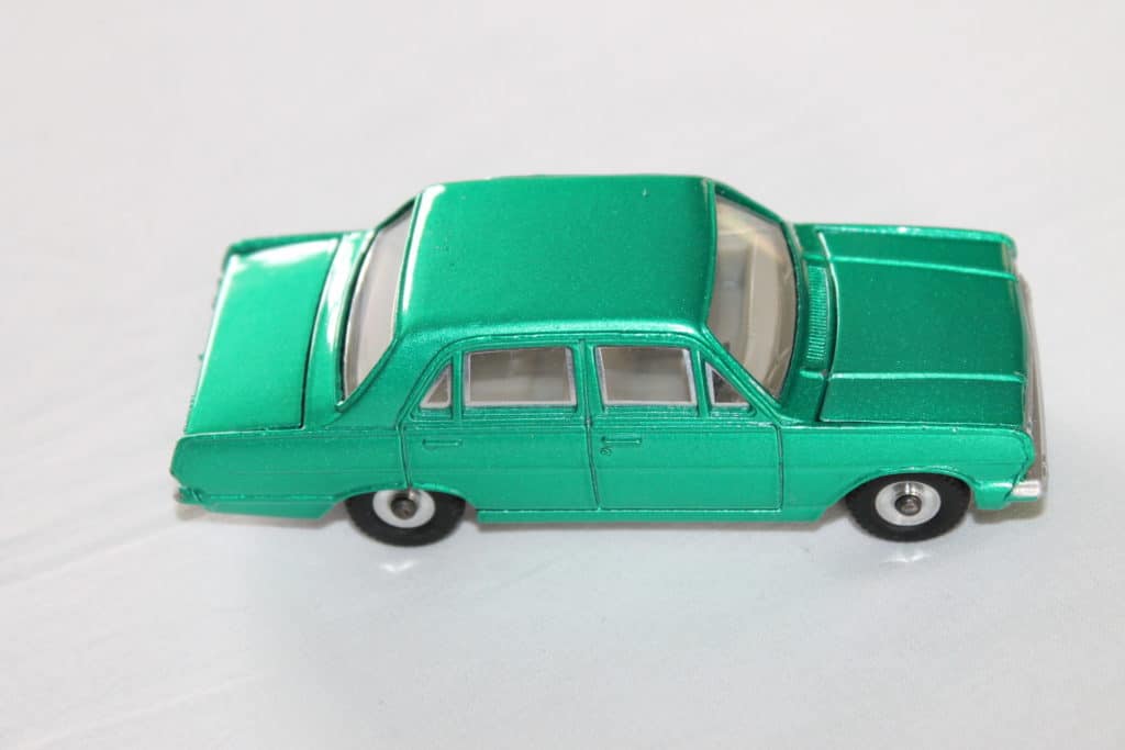 DINKY TOYS BOITE VIDE INEDITE VAUXHALL VICTOR 101 N°151