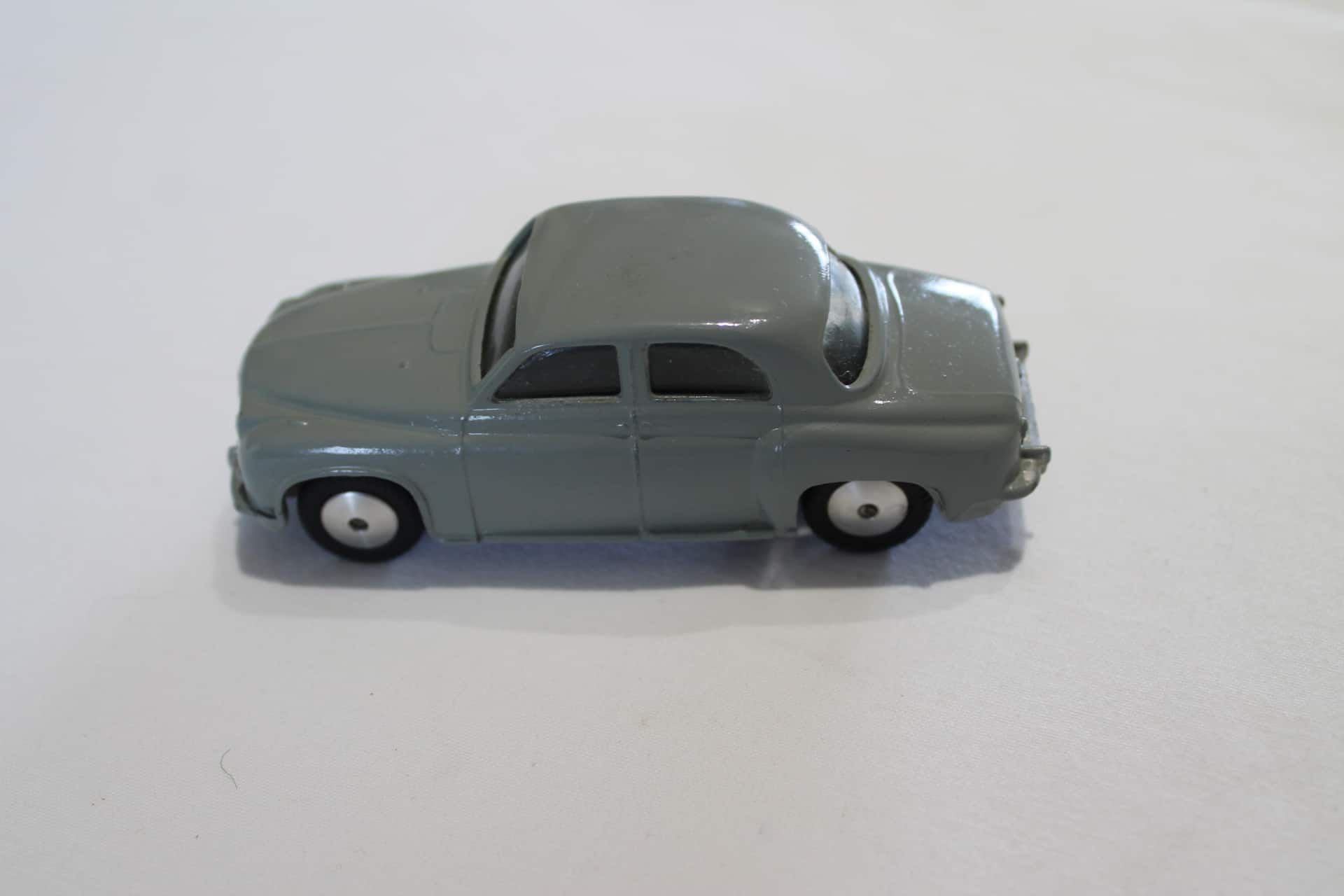 CORGI TOYS - 204M - Rover 90 Saloon - Mécanique - En boite