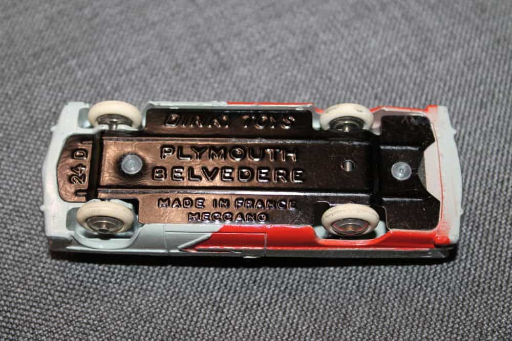 plymouth-belvedere-red-and-grey-co0nvex-wheels-french-dinky-24d