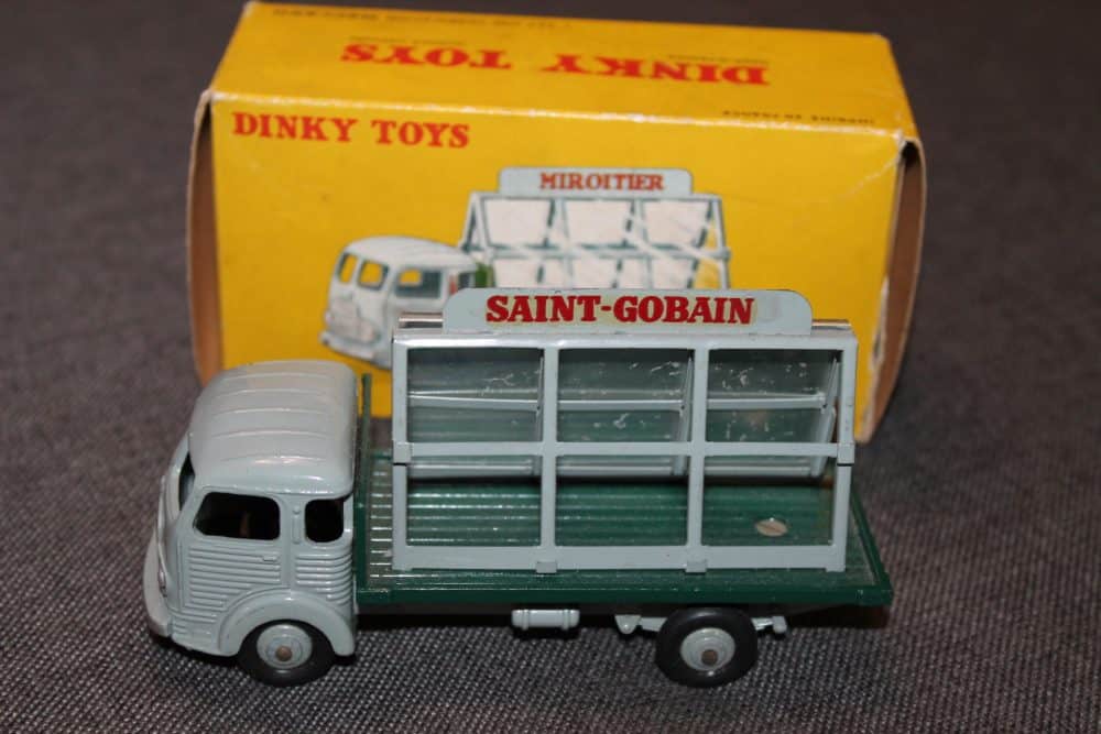 simca-mirror-truck-grey-and-green-french-dinky-toys-33c