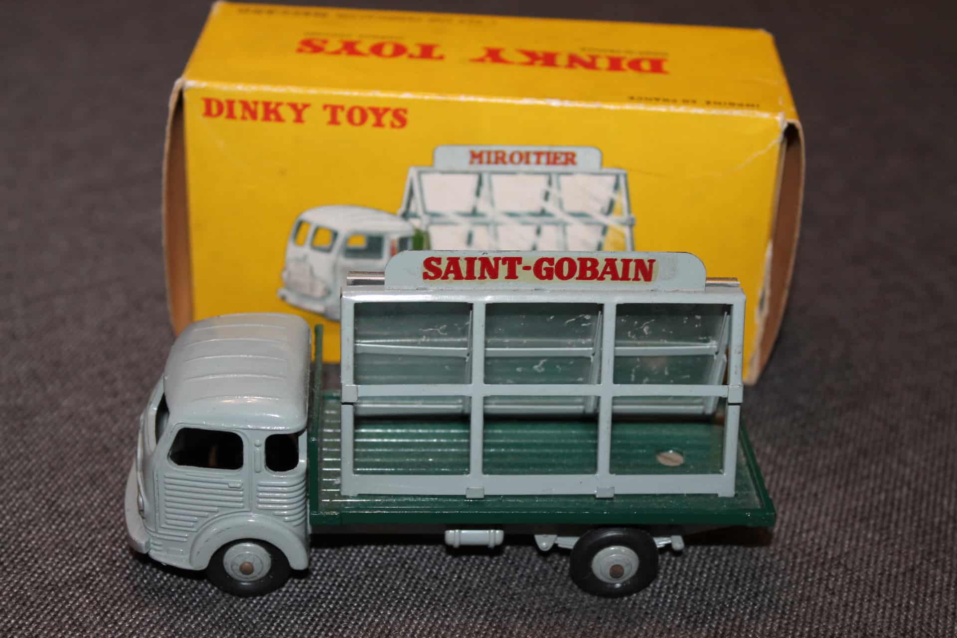 Dinky toys F n° 33 C camion Simca cargo miroitier Saint Gobain