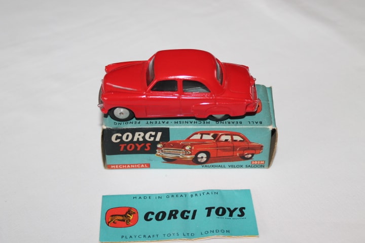 Corgi Toys 203M Vauxhall Velox Mechanical