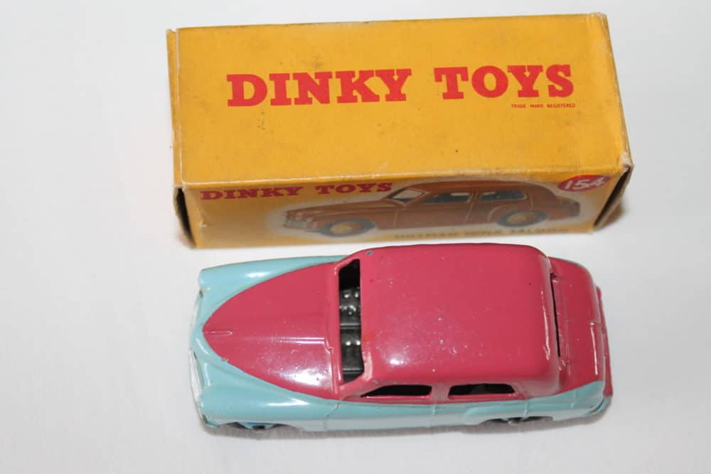 Dinky Toys 154 Hillman Minx-top