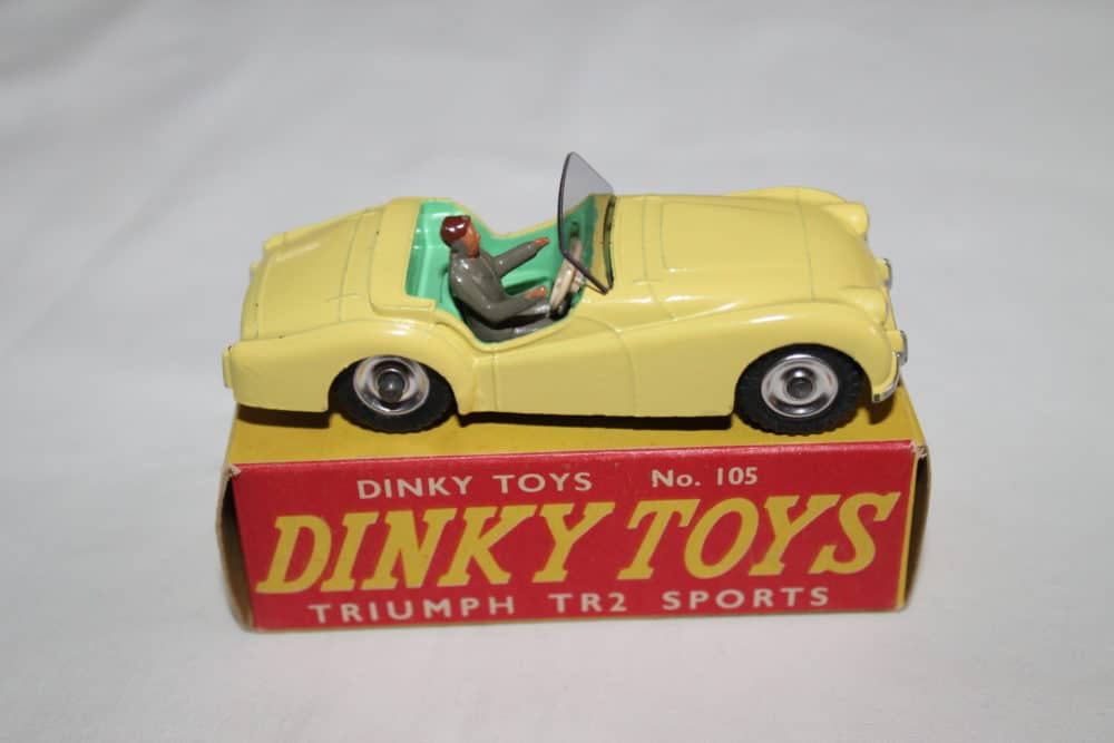 Dinky Toys 105 Triumph T.R.2 Tourer-side