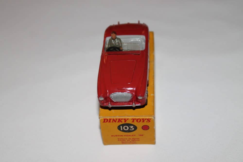 Dinky Toys 103 Austin Healey Tourer-front