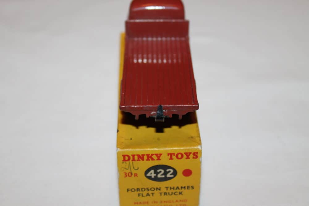 Dinky Toys 422/030R Fordson Thames Flat truck-back