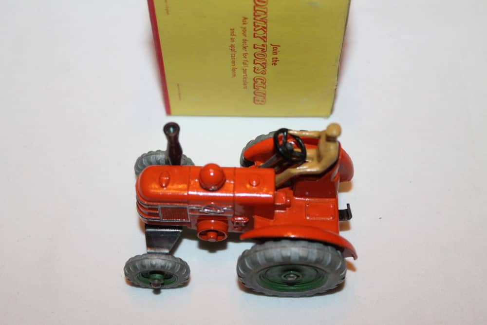 Dinky Toys 301 Field Marshall Tractor-top