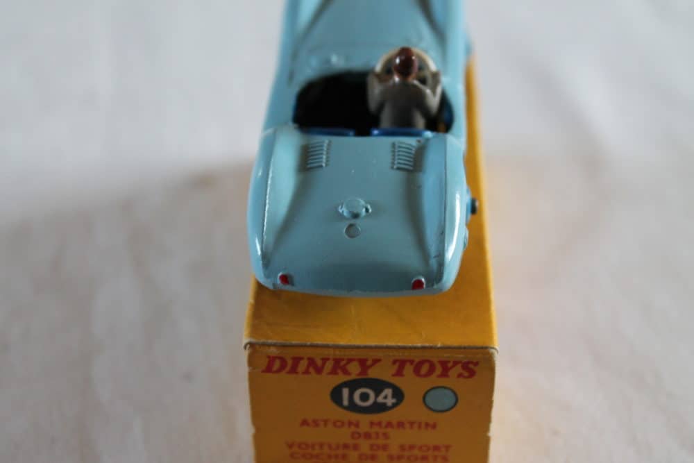 Dinky Toys 104 Aston Martin DB3S-back