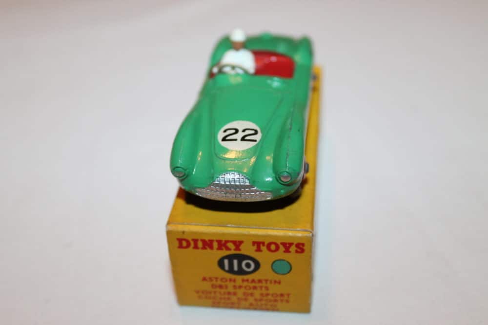 Dinky Toys 110 Aston Martin DB3S Competition-front