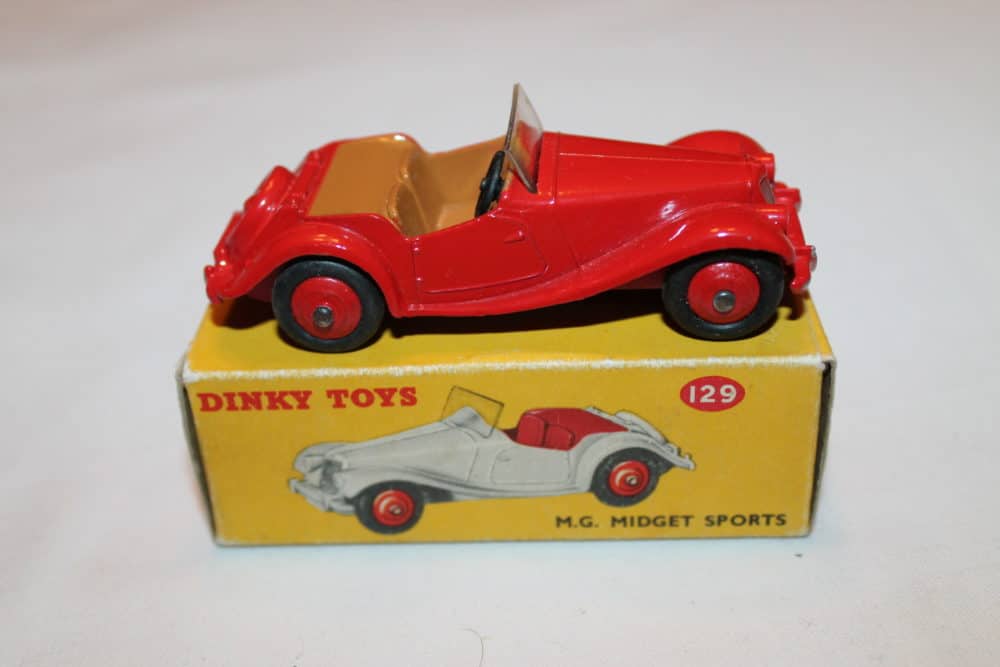 Dinky Toys 129 MG Midget Tourer US Export-side