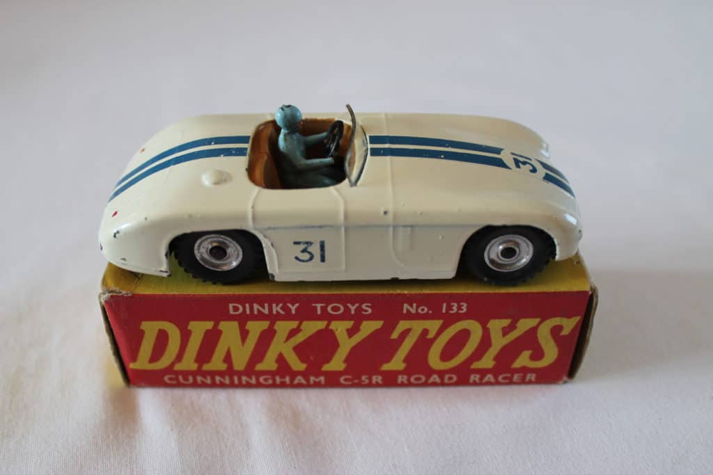 Dinky Toys 133 Cunningham C5R Racing Car Diecast