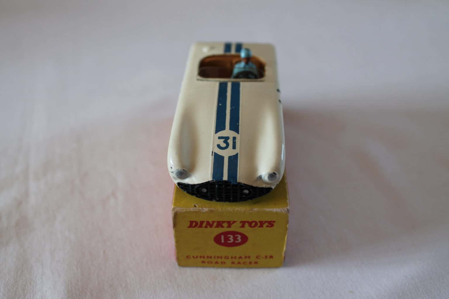 Dinky Toys 133 - Cunningham C5R - Voiture Miniature - Occasion UK