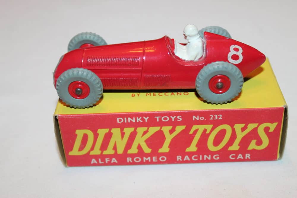 Dinky Toys 232 Alfa Romeo