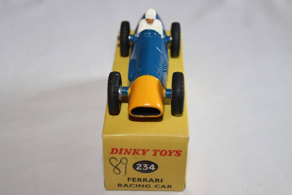 Dinky ToDinky Toys 234 Ferrari Racing Car-frontys 234 Ferari Racing Car-front