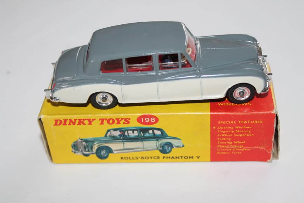Dinky Toys 198 South African Rolls Royce-side
