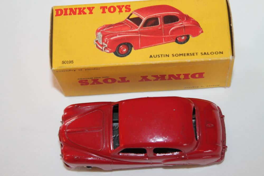Dinky Toys 161/40J Austin Somerset-top