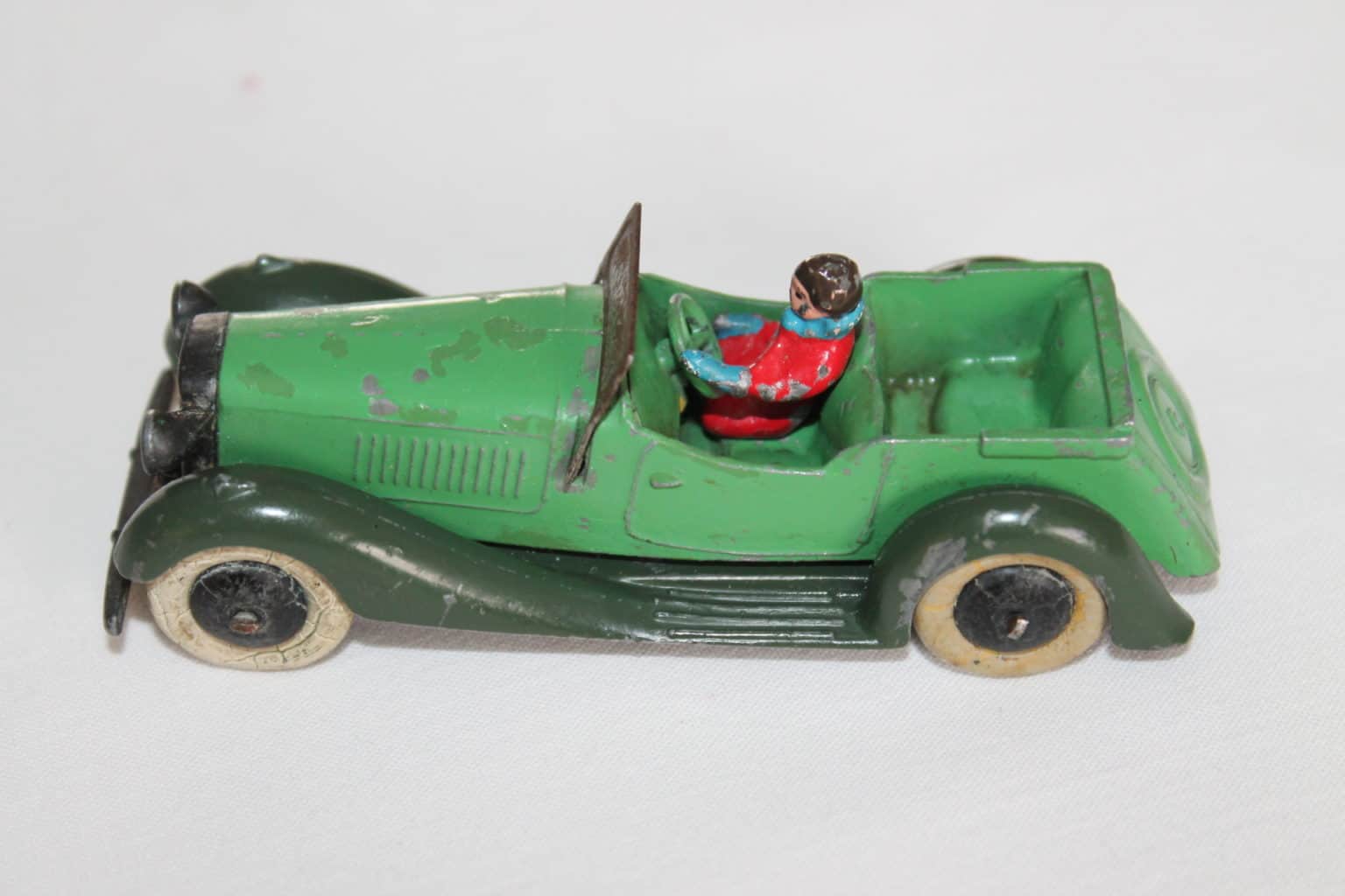 Collectable Dinky Toys Diecast Gems