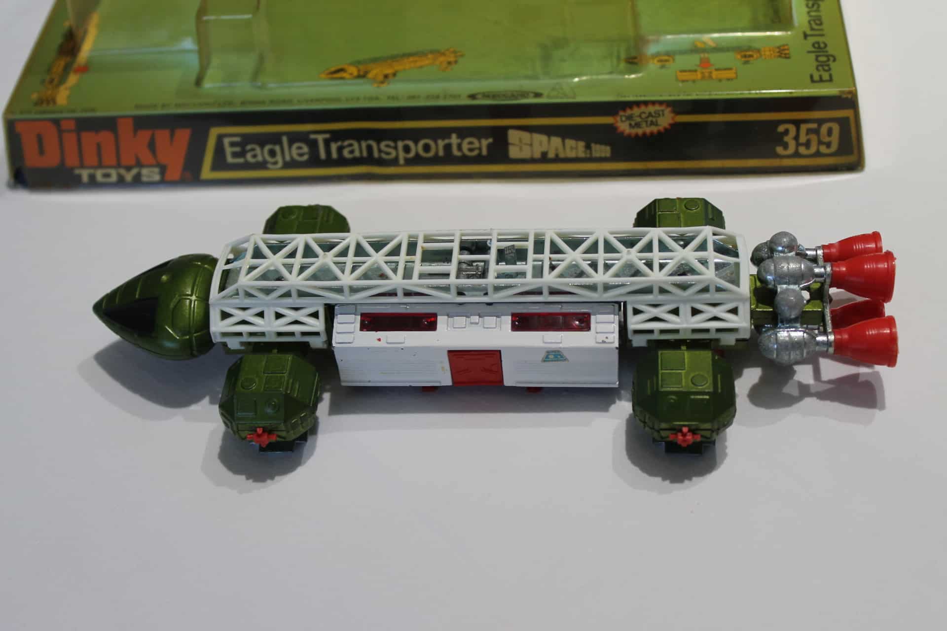 Dinky Toys 359 Eagle Transporter Space 1999 - Diecast