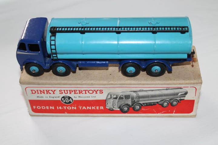 Dinky Toys 504 1st Cab Foden Tanker