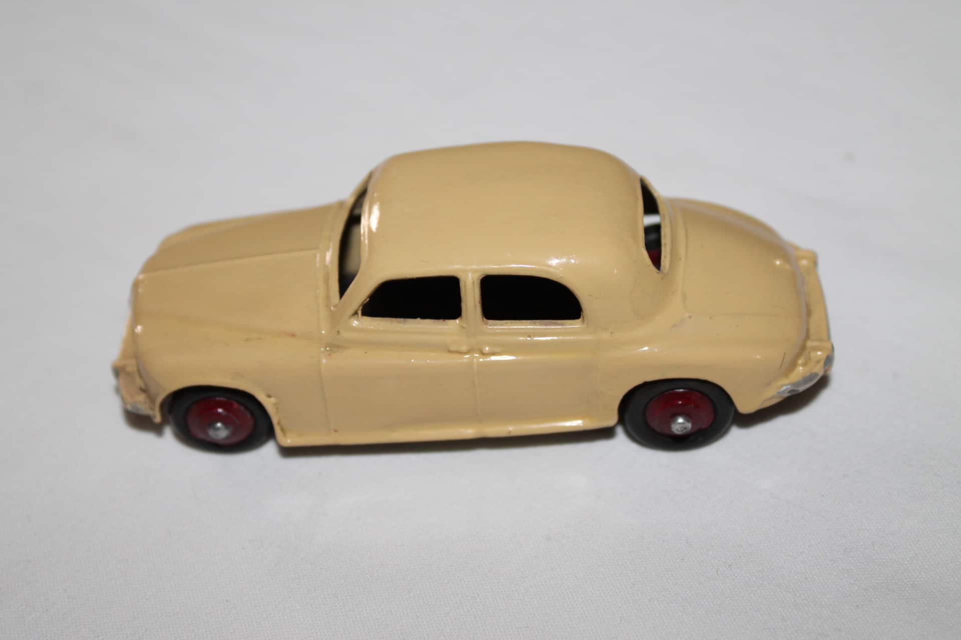 Dinky Toys 140B/156 Rover 75 Saloon - Diecast