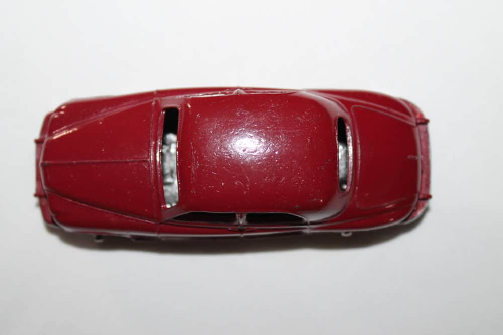 Dinky Toys 156 Rover 75 Saloon-top