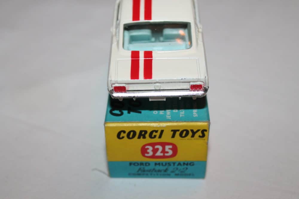 Corgi Toys 325 Ford Mustang Fastback 2+2 Competition model-back