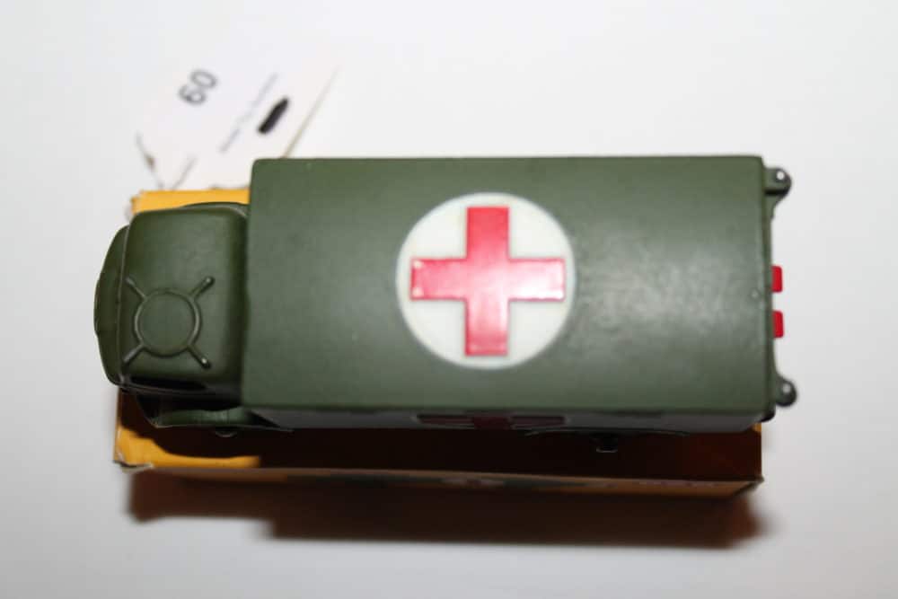 Dinky Toys 626 Army Ambulance-top