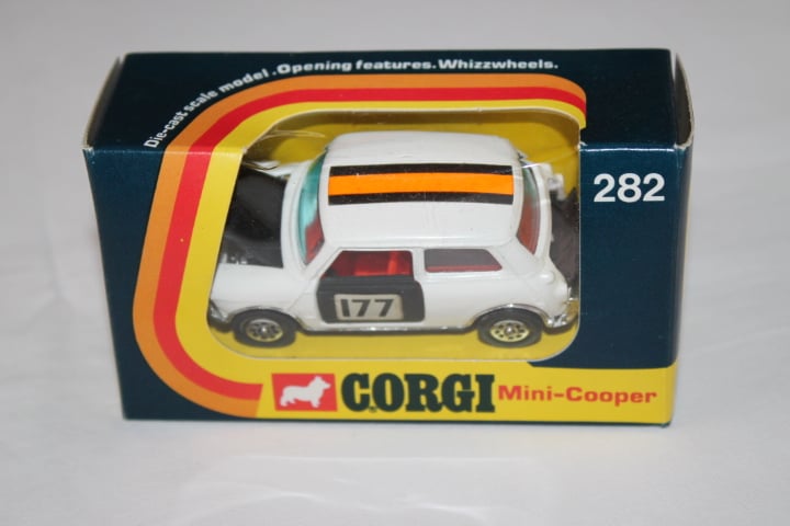 Corgi Toys 282 Mini Cooper