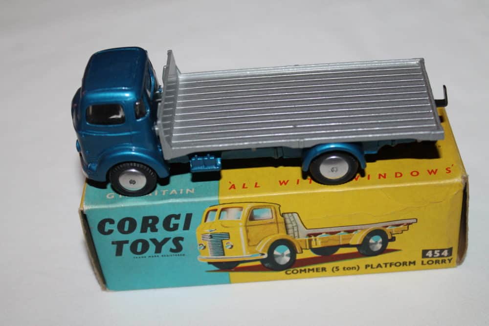 Corgi Toys 454 Commer (5 Ton) Platform Lorry