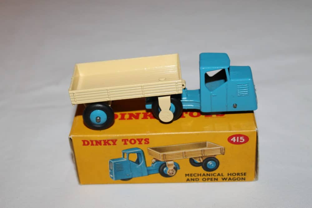 Dinky Toys 415 Mechanical Horse & Open Wagon-side