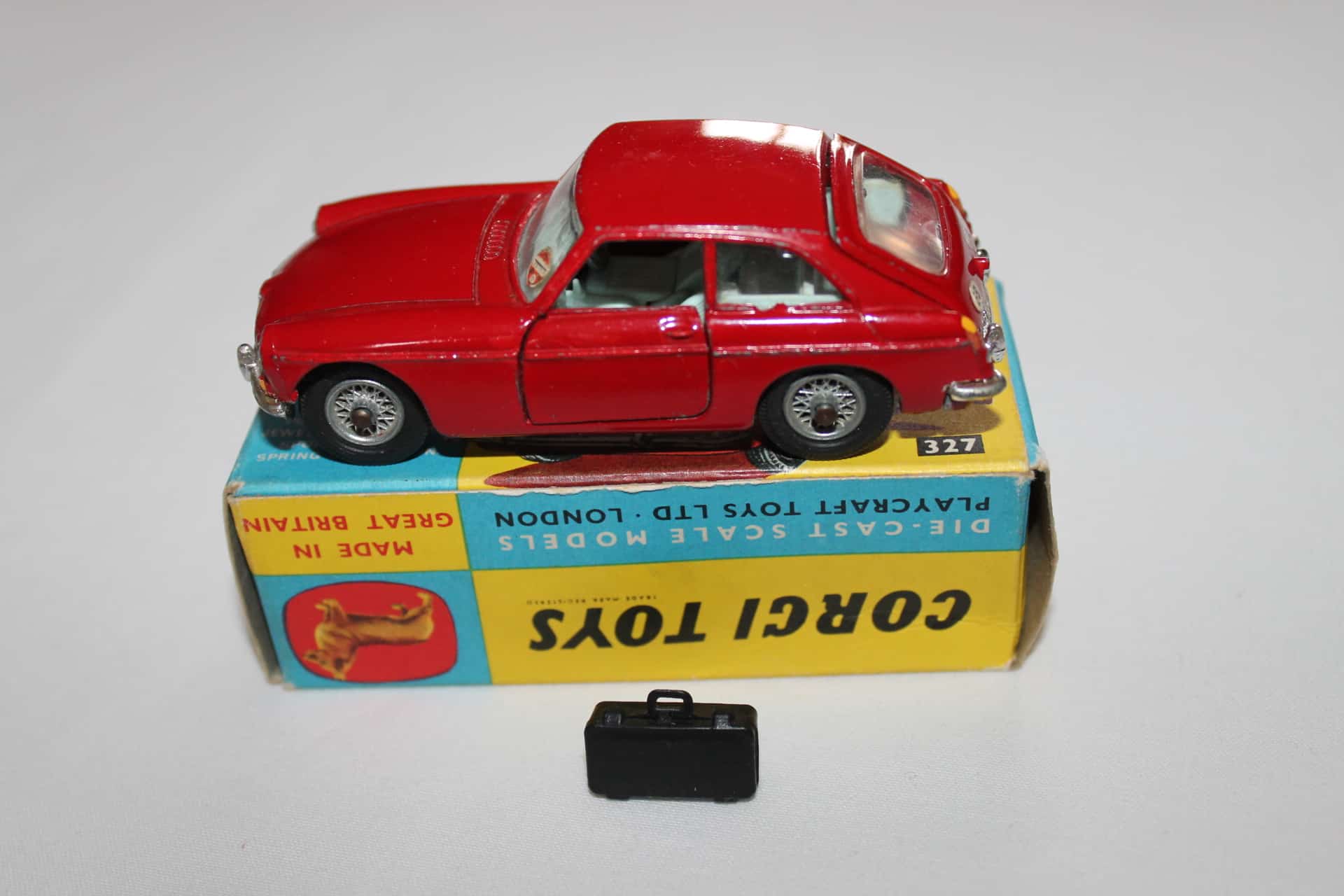 Corgi Toys 327 – MGB GT – Miniature Avec Boîte D’origine (occasion)