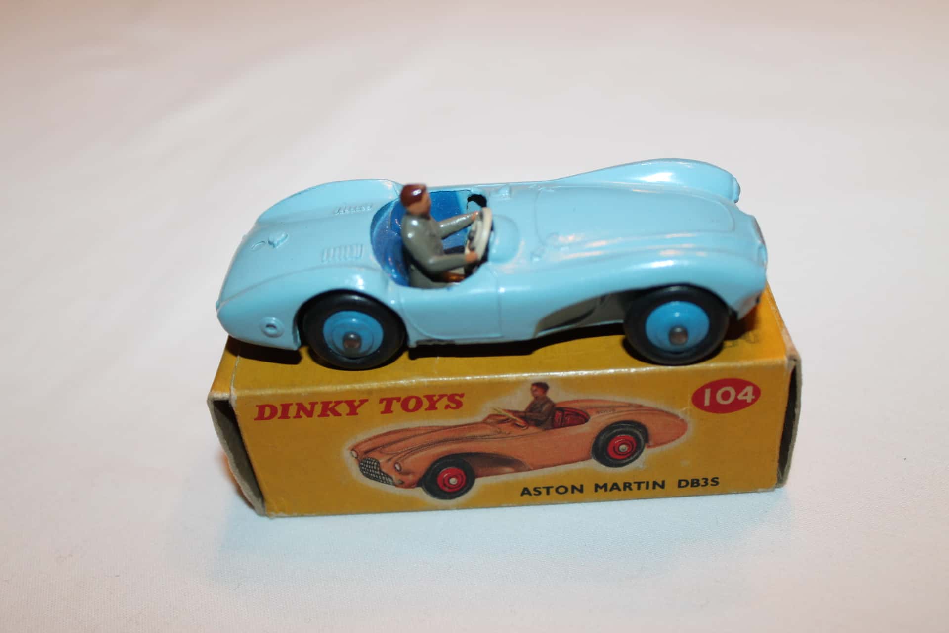 Aston Martin DB3s 2L9 sport vert #7 Crescent Toys 1291 1/43