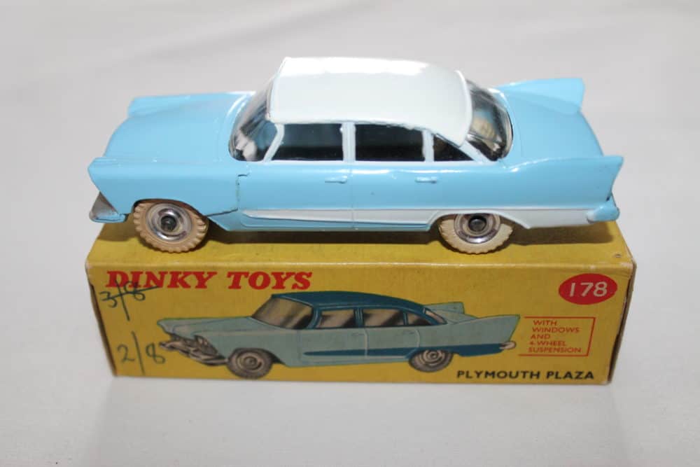 Dinky Toys 178 Plymouth Plaza