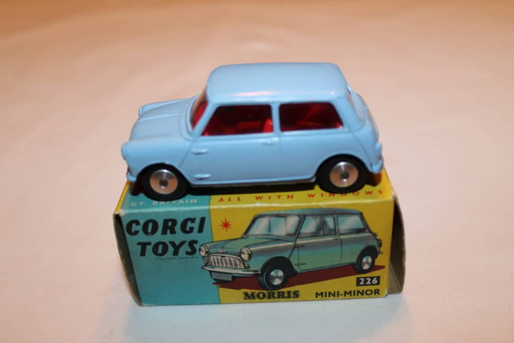 Corgi Toys 226 Morris Mini-Minor