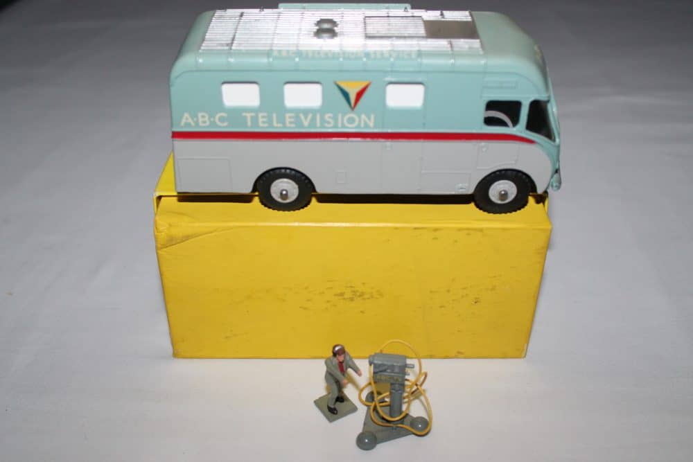Dinky Toys 987 A.B.C. TV Mobile Control Room-side