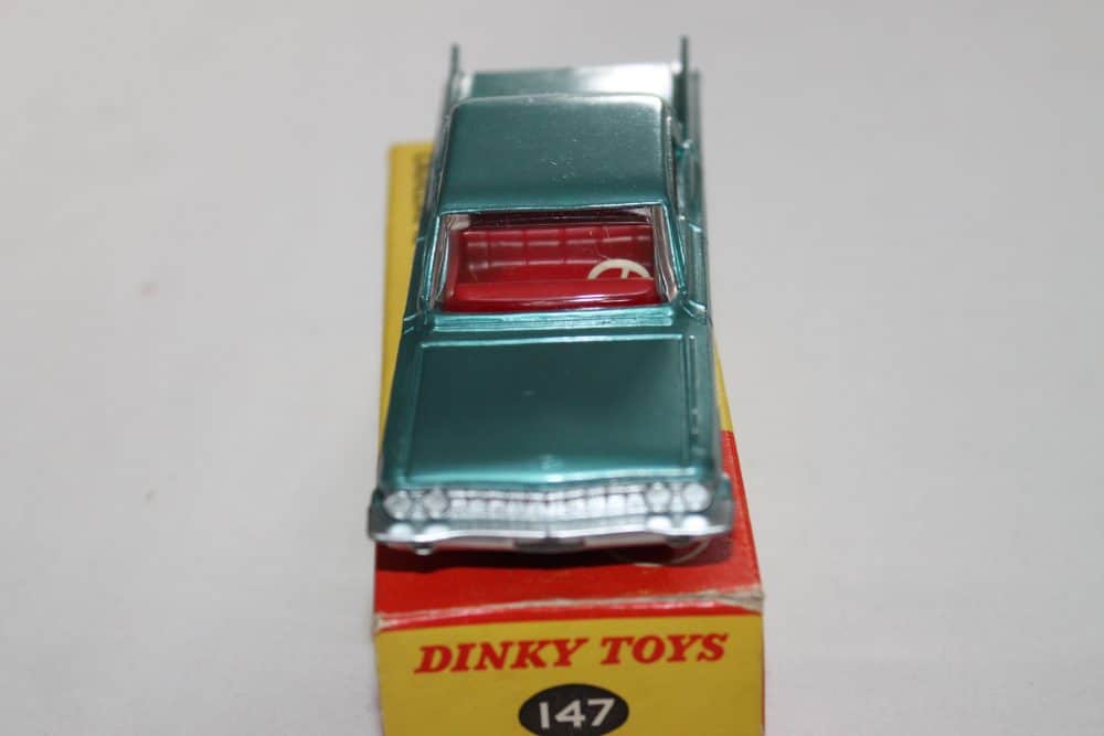Dinky Toys 147 Cadillac 62-front