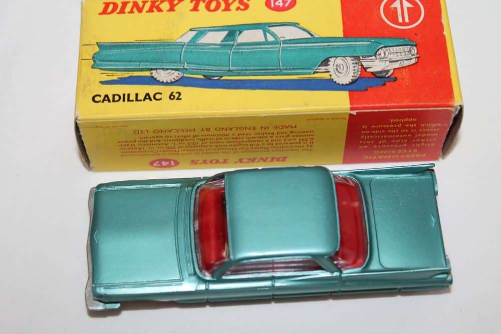 Dinky Toys 147 Cadillac 62-top