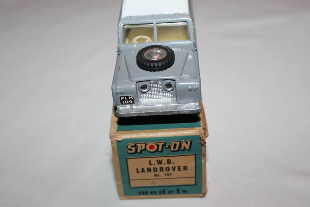 Spot-On Toys 161 L.W.B. Land Rover-front