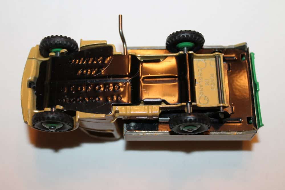 Dinky Toys 252 Refuse Wagon-base