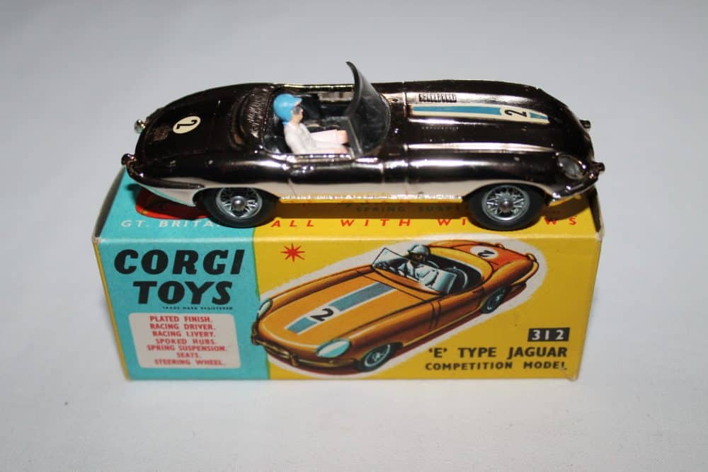 Corgi Toys 312 'E' Type Jaguar-side