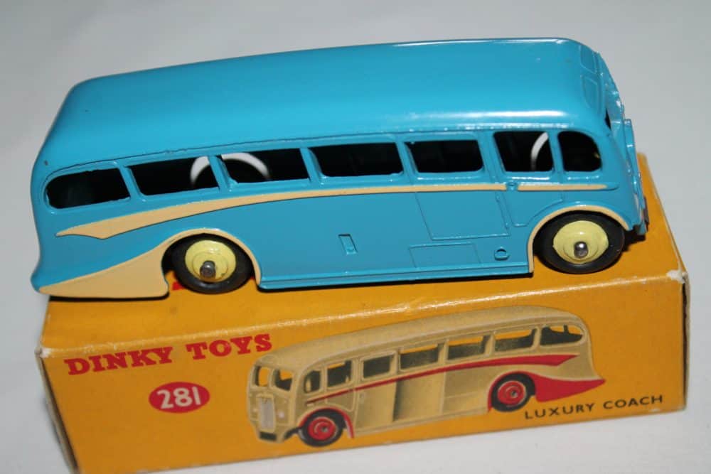 Dinky Toys 281 Luxury Coach-side