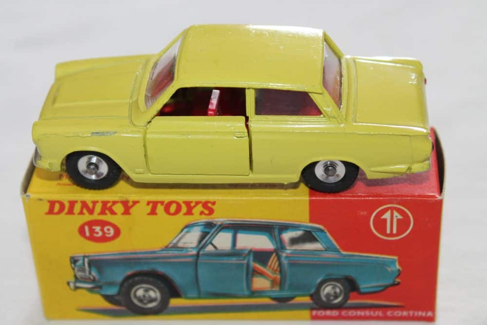 Dinky Toys 133 Ford Cortina