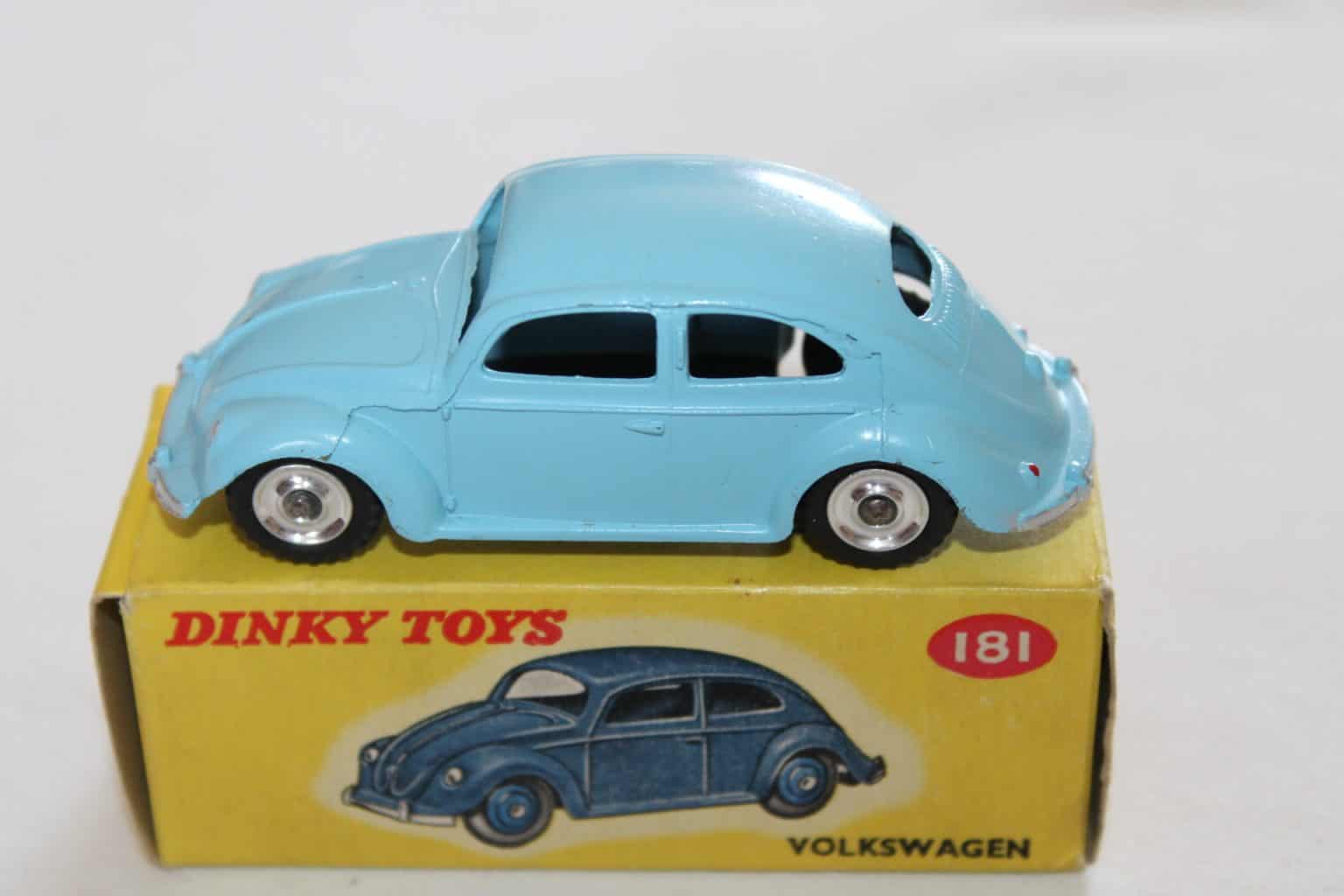 Dinky Toys 181 - VW Volkswagen Coccinelle, Cox, Beetle Kafer Blue 1:43, DeAgosti