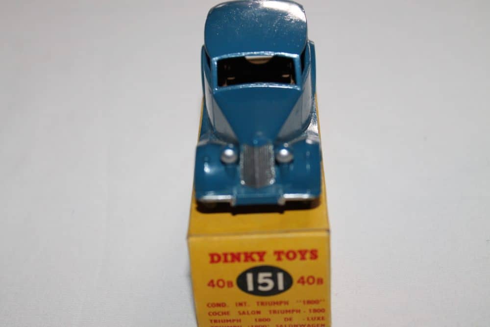 Dinky Toys 040B/151 Triumph 1800-front